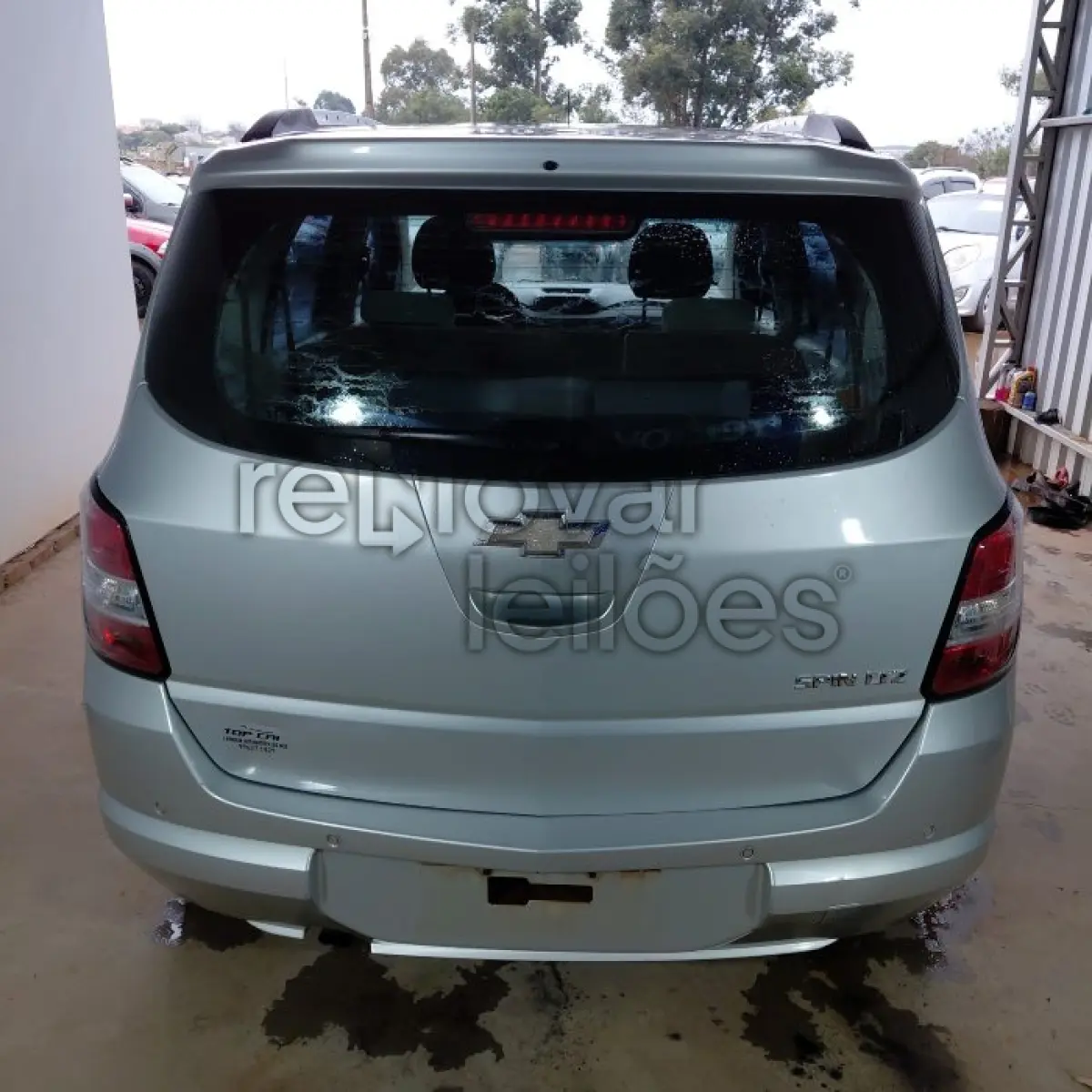 LOTE 016 - CHEVROLET SPIN - ANO 2014/2015 - COMPLETO - SICREDI CONFIANÇA - DEPOSITADO EM SANTO ANGELO/RS