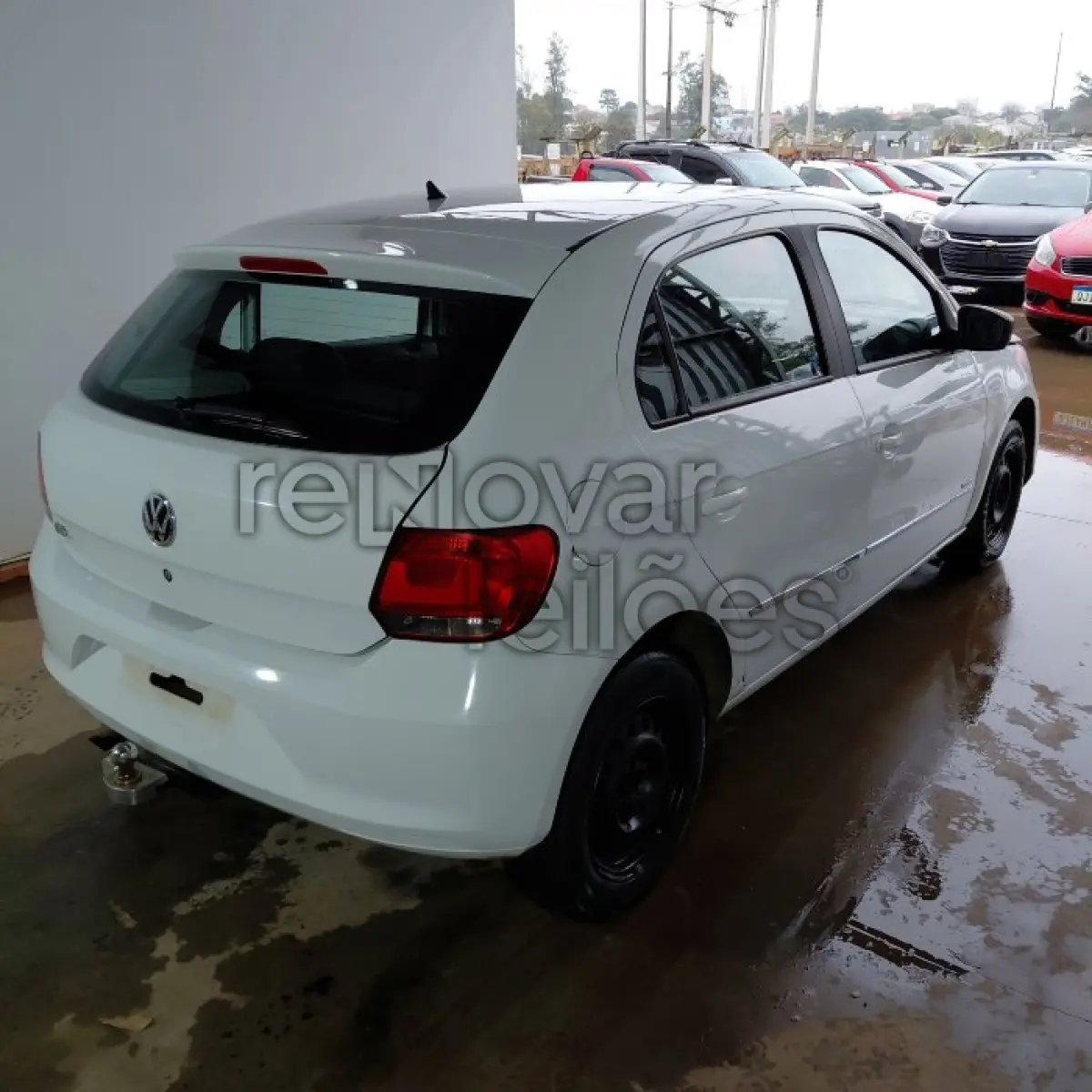 LOTE 018 - VW/GOL TRENDLINE 1.0 - ANO 2014/2015 - COMPLETO - SICREDI ALTOS DA SERRA - DEPOSITADO EM SANTO ANGELO/RS