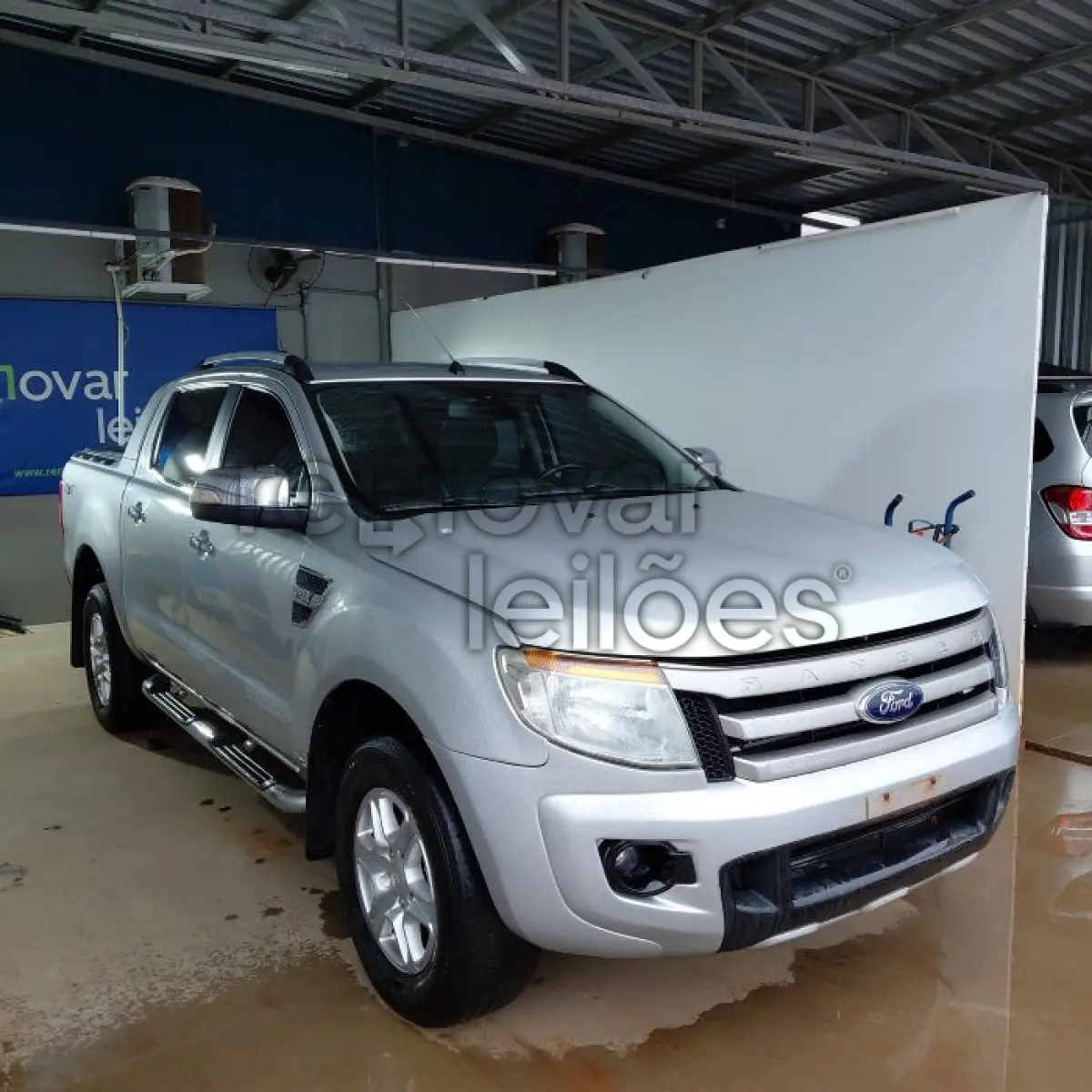 LOTE 015 - FORD RANGER LTD - ANO 2013/2014 - COMPLETO -  SICREDI CONFIANÇA - DEPOSITADO EM SANTO ANGELO/RS