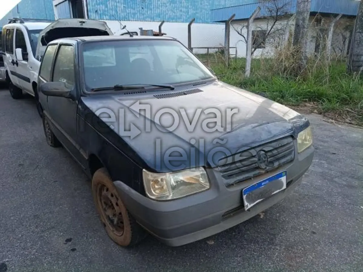 LOTE 013 - FIAT UNO - ANO 2009/2010 - SICREDI SEMENTES DO SUL - DEPOSITADO EM BETIM/MG