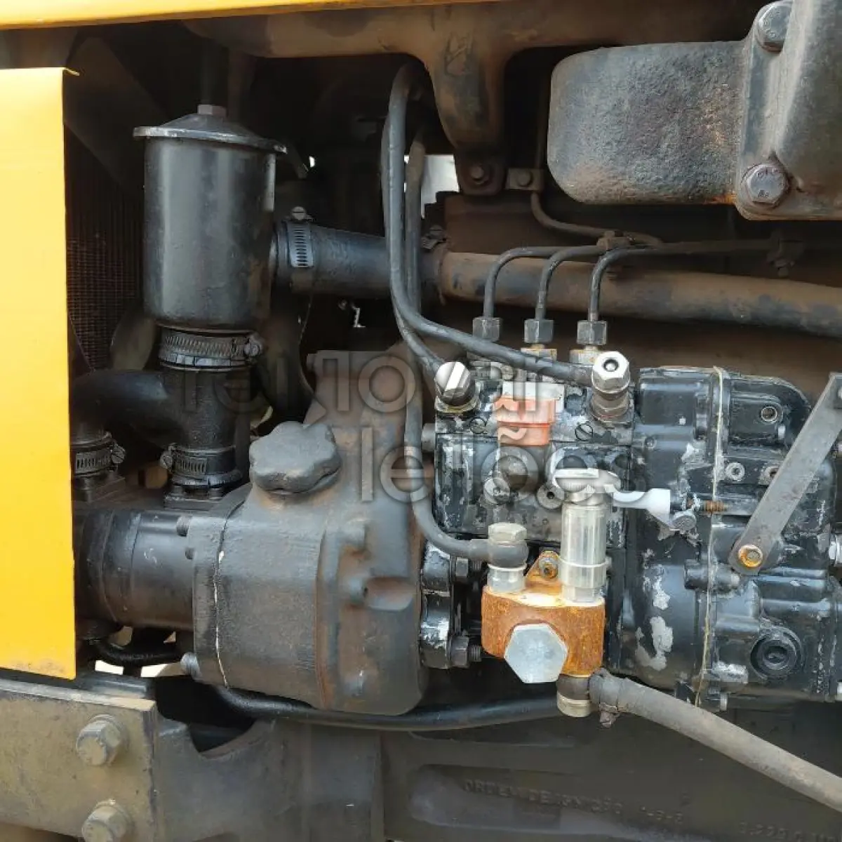 LOTE 002 - TRATOR/VALMET 685 4X4 - ANO 2009- SICREDI CAMPO GRANDE - DEPOSITADO EM SANTO ÂNGELO/RS