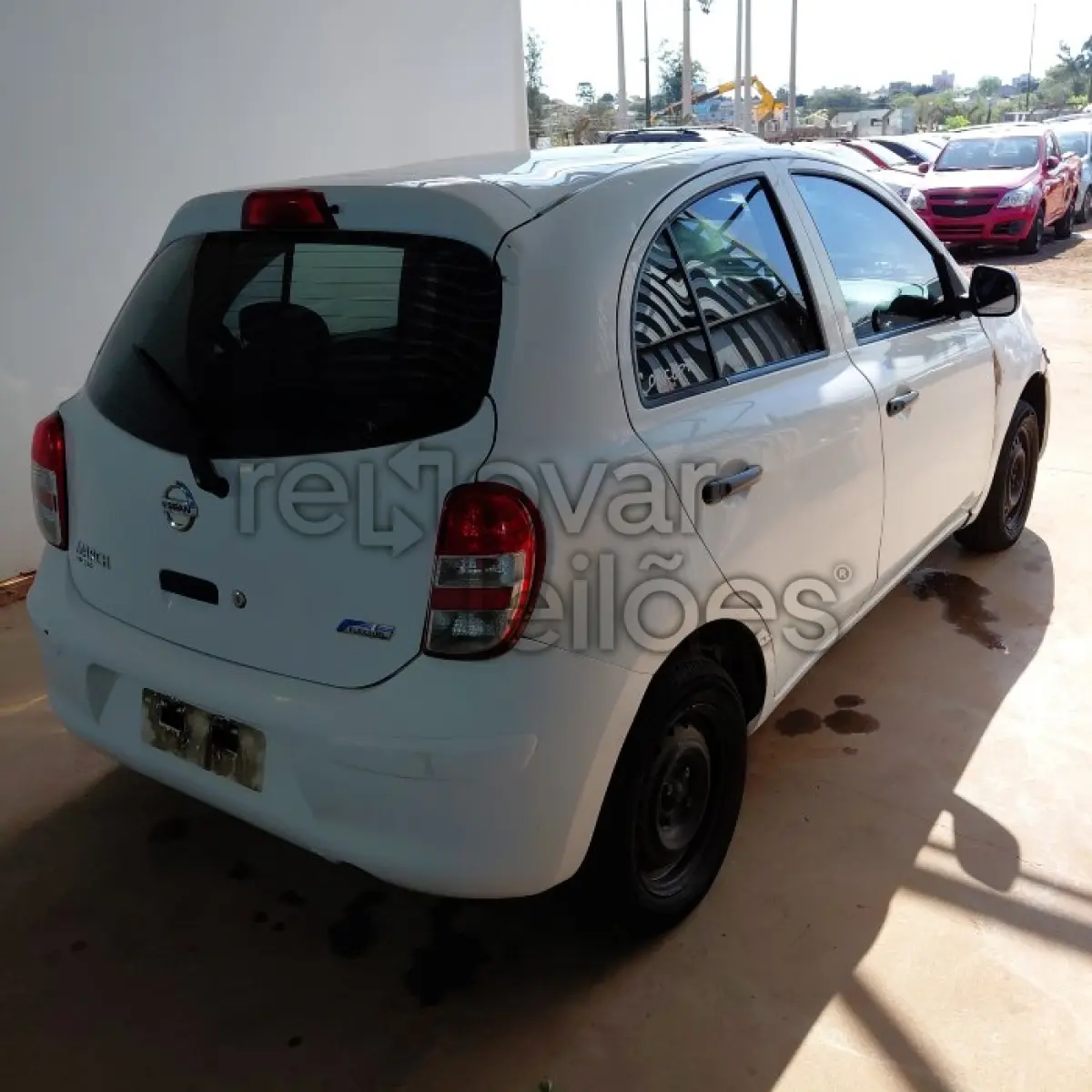 LOTE 017 - NISSAN MARCH - ANO 2012/2013 - SICREDI ALTOS DA SERRA - DEPOSITADO EM SANTO ÂNGELO/RS
