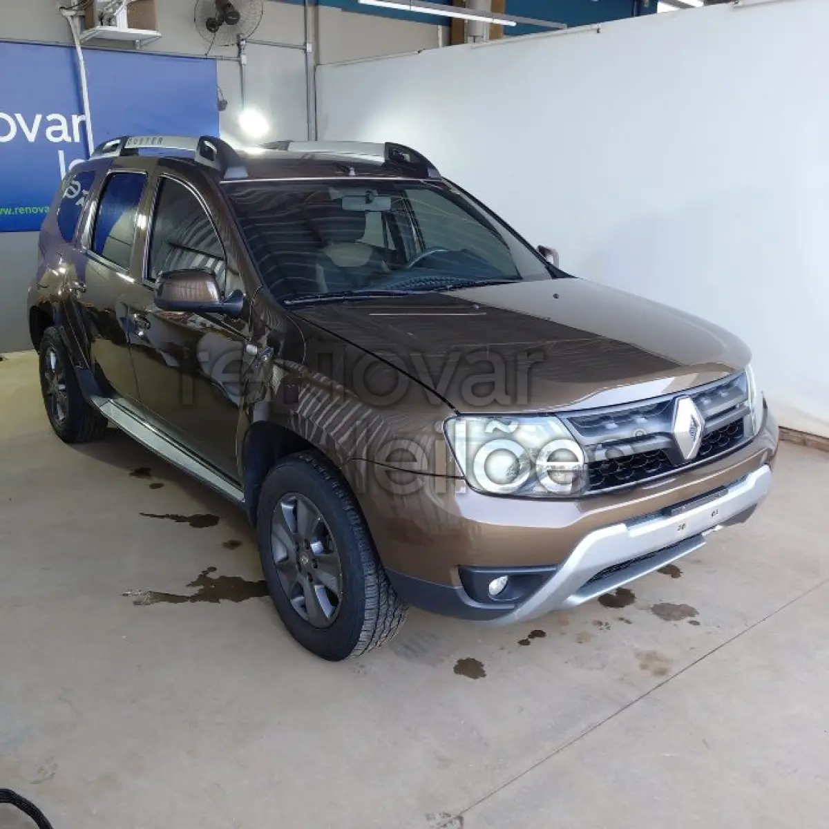 LOTE 024 - RENAULT DUSTER - ANO 2015/216 - COMPLETO - SICREDI CONFIANÇA - DEPOSITADO EM SANTO ÂNGELO/RS