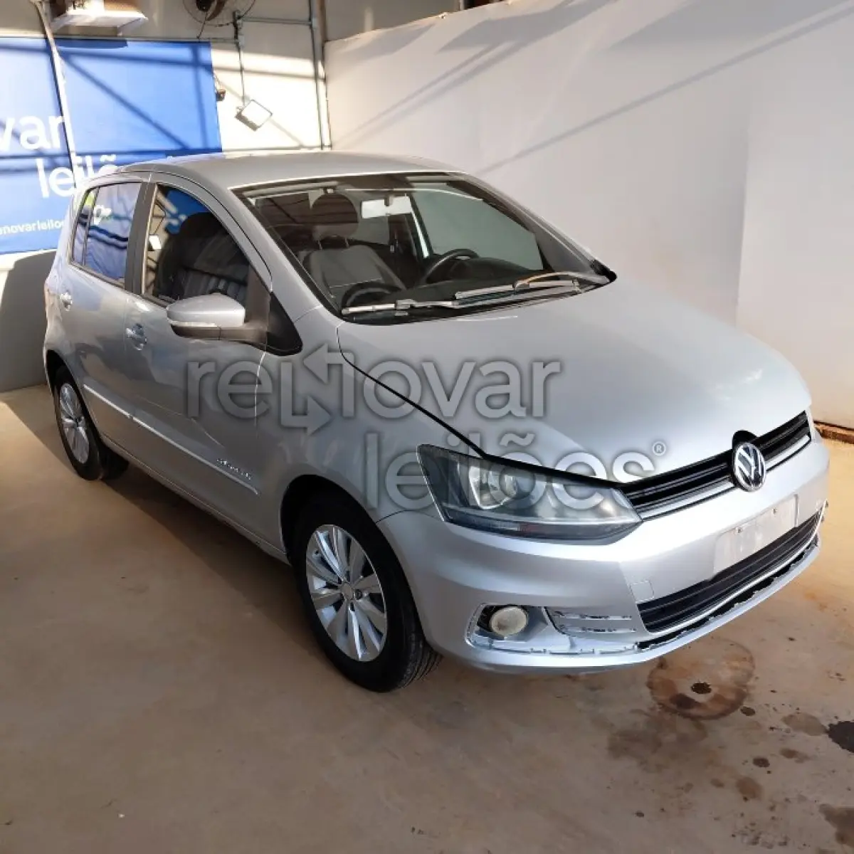 LOTE 014 - VW NOVO FOX COMFOTLINE 1.6 - ANO 2015/2016 - COMPLETO - SICREDI ALTOS DA SERRA - DEPOSITADO EM SANTO ÂNGELO/RS
