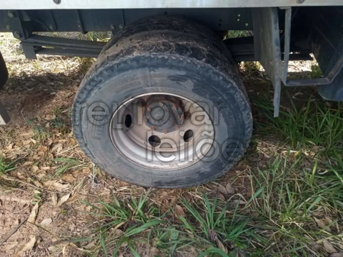 LOTE 020 - M. BENZ/ACCELO 815 - ANO 2017/2018 - SICREDI FRONTEIRAS - DEPOSITADO EM VALINHOS/SP