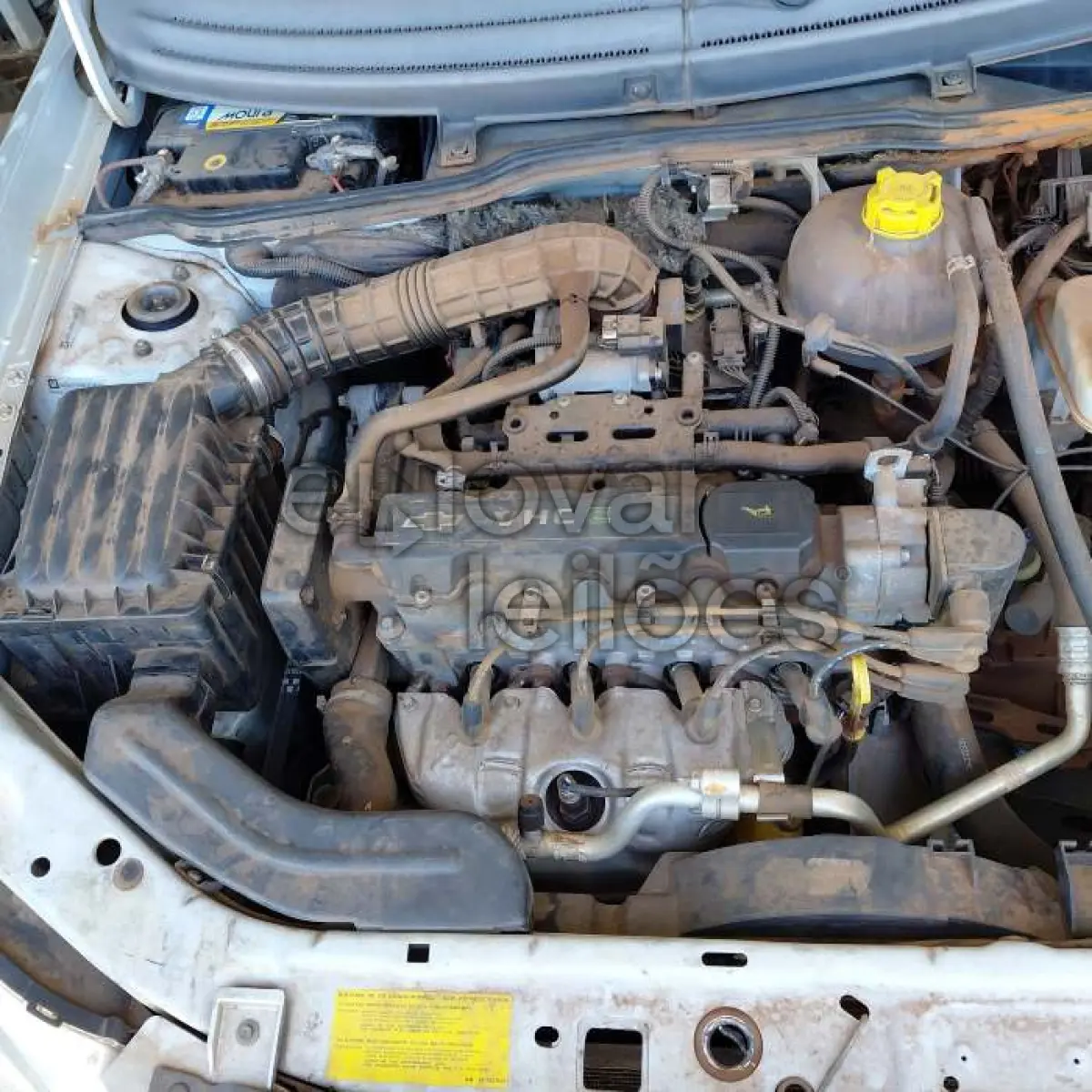 LOTE 027 - CHEVROLET CLASSIC LS - ANO 2015/2016 - SICREDI UNIÃO - DEPOSITADO EM SANTO ÂNGELO/RS