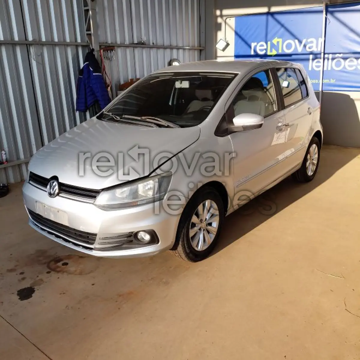 LOTE 014 - VW NOVO FOX COMFOTLINE 1.6 - ANO 2015/2016 - COMPLETO - SICREDI ALTOS DA SERRA - DEPOSITADO EM SANTO ÂNGELO/RS