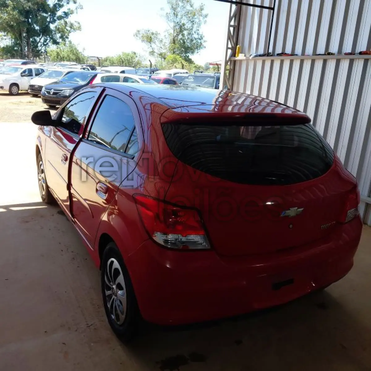 LOTE 012 - CHEVROLET ONIX LT - ANO 2014/2014 - COMPLETO - SICREDI UNIÃO - DEPOSITADO EM SANTO ÂNGELO/RS
