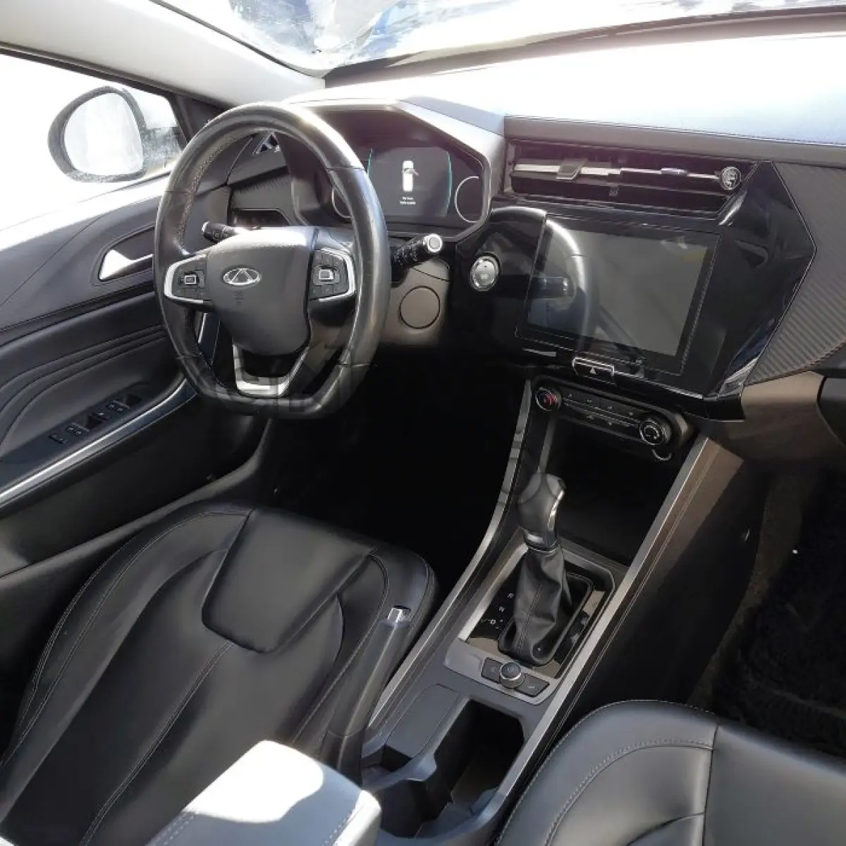LOTE 009 - CHERY TIGGO 3X PRO - ANO 2021/2022 - COMPLETO - SICREDI UNIÃO - DEPOSITADO EM SANTO ÂNGELO/RS