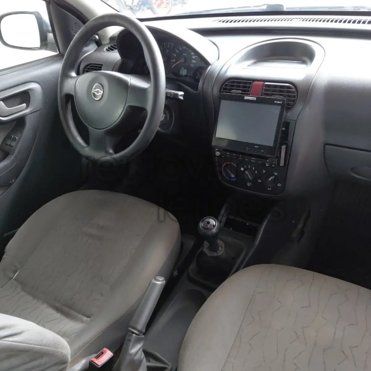 LOTE 018 - CORSA SEDAN MAXX 1.8 - ANO 2006/2006 - SICREDI ALTOS DA SERRA - DEPOSITADO EM SANTO ÂNGELO/RS