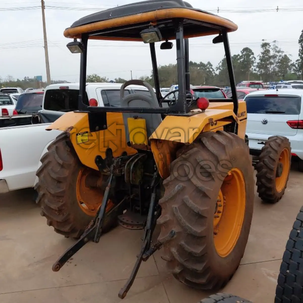 LOTE 002 - TRATOR/VALMET 685 4X4 - ANO 2009- SICREDI CAMPO GRANDE - DEPOSITADO EM SANTO ÂNGELO/RS