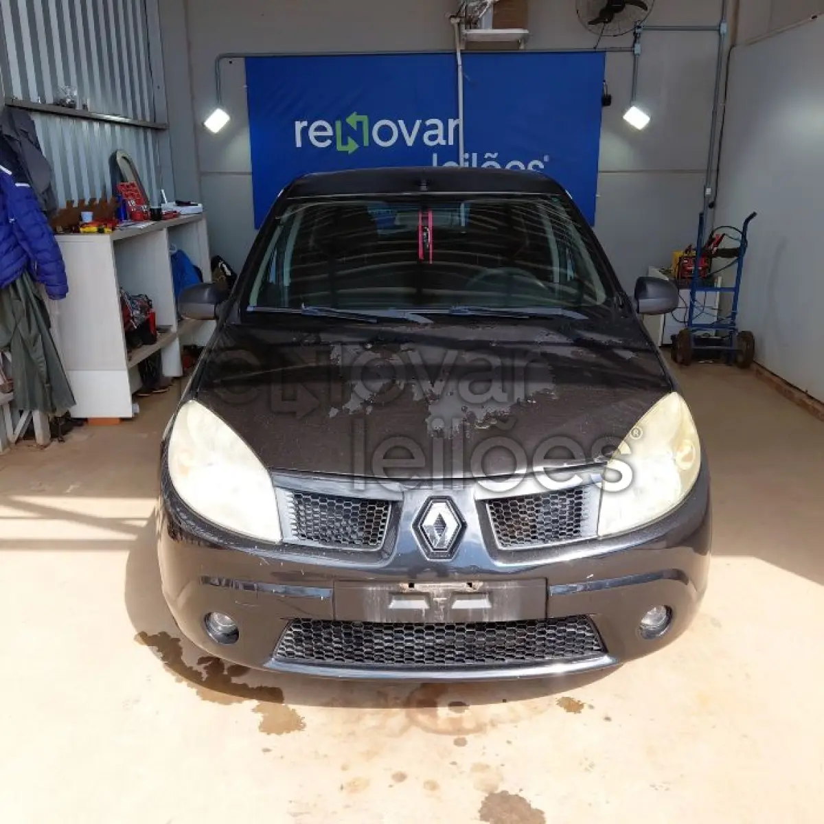 LOTE 015 - RENAULT SANDERO AUTHENTIQUE 1.0 - ANO 2009/2010 - SICREDI ALTOS DA SERRA - DEPOSITADO EM SANTO ÂNGELO/RS