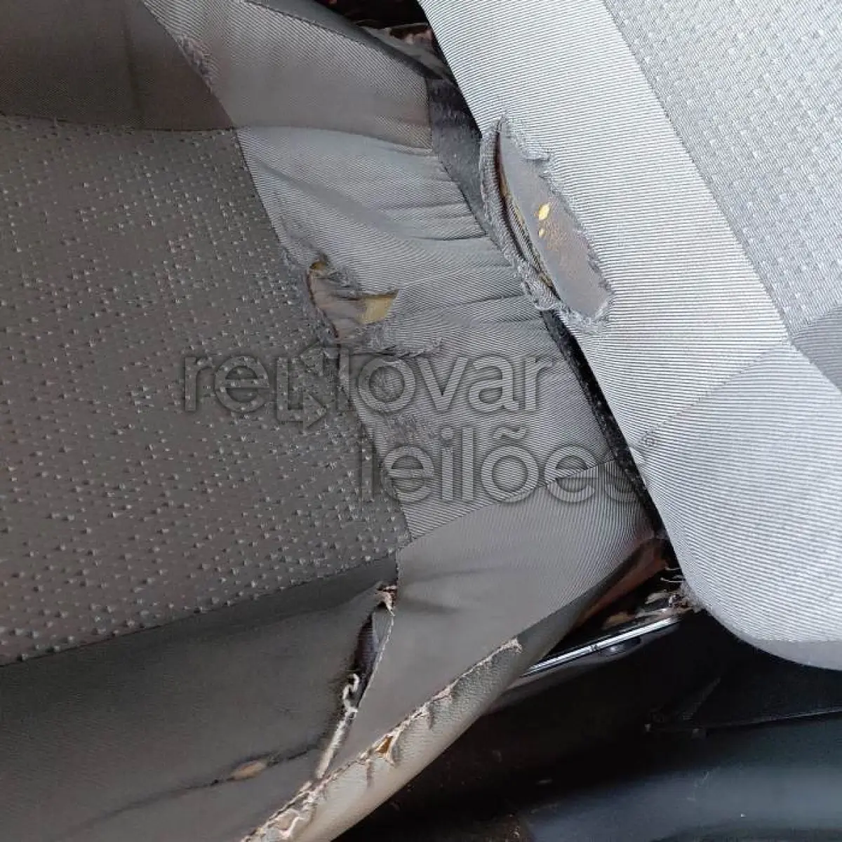 LOTE 021 - CHEVROLET CELTA LT - ANO 2011/2012 - SICREDI ALTOS DA SERRA - DEPOSITADO EM SANTO ÂNGELO/RS