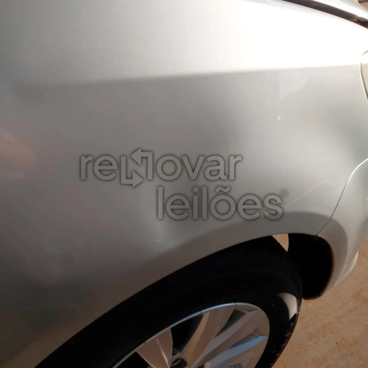 LOTE 014 - VW NOVO FOX COMFOTLINE 1.6 - ANO 2015/2016 - COMPLETO - SICREDI ALTOS DA SERRA - DEPOSITADO EM SANTO ÂNGELO/RS