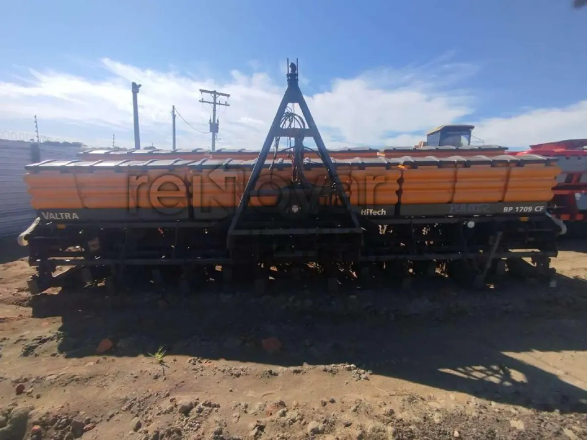 LOTE 006 - PLANTADEIRA/VALTRA BP1709 - ANO 2020 - SICREDI CAMPO GRANDE - DEPOSITADO EM CAMPO GRANDE/MS