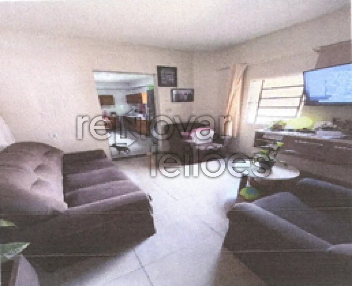 LOTE 003 - CASA C/ 269,91 M² - SANTA ROSA / RS
