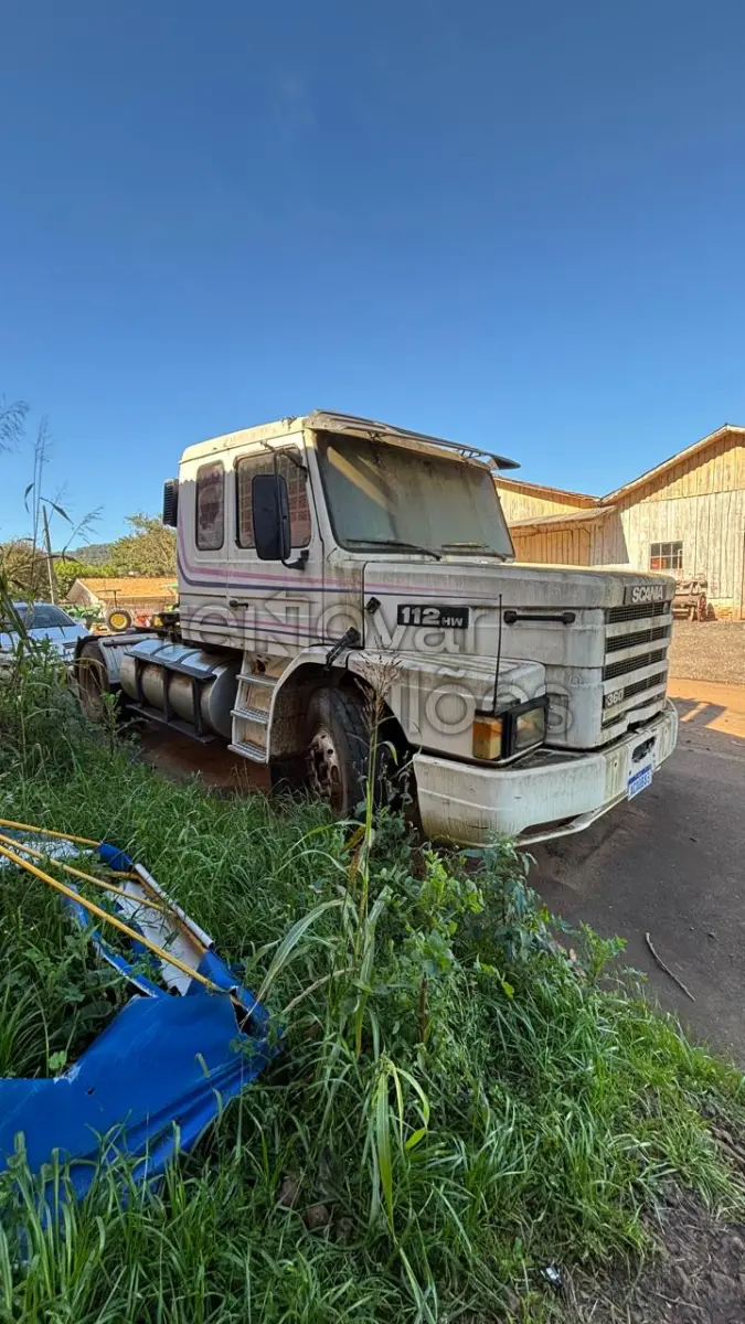 LOTE 010 - CAMINHÃO SCANIA/T112 HW 4X2