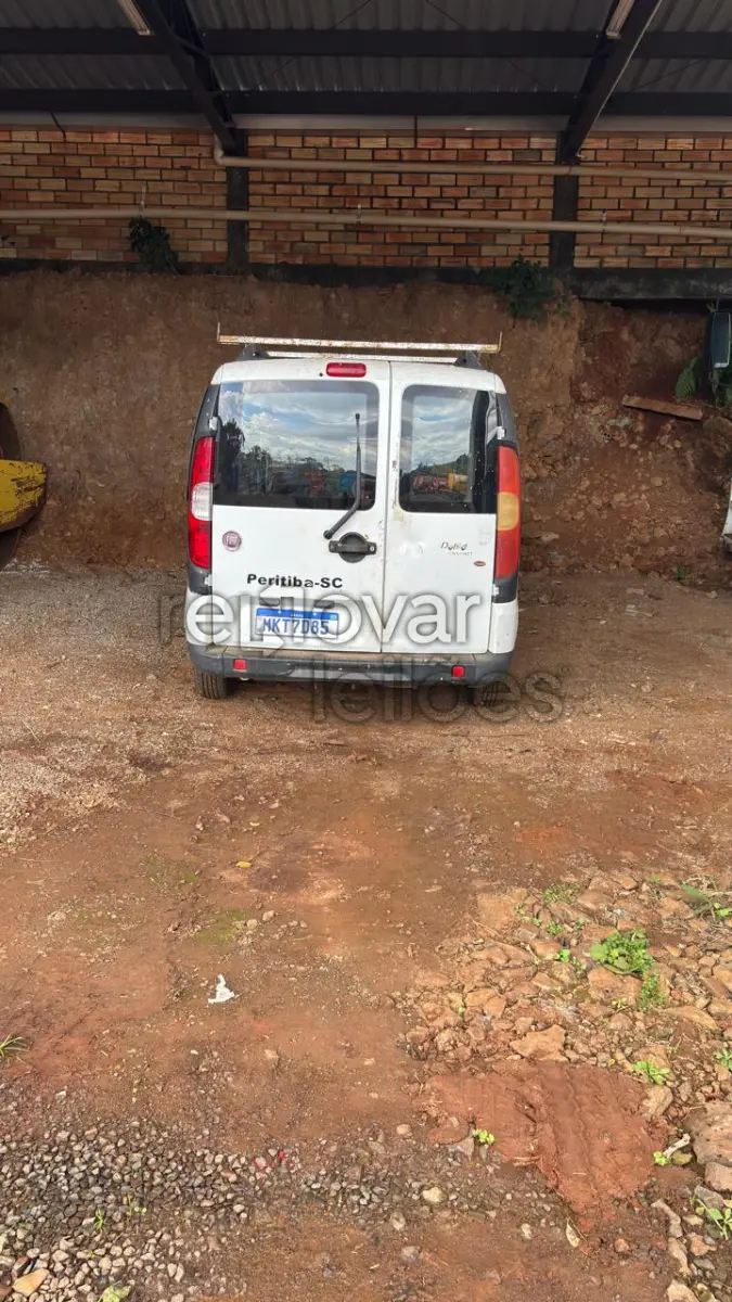 LOTE 012 - FIAT/DOBLO ESSENCA 1.8