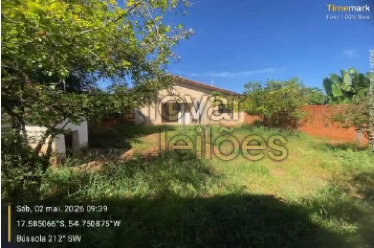 LOTE 001