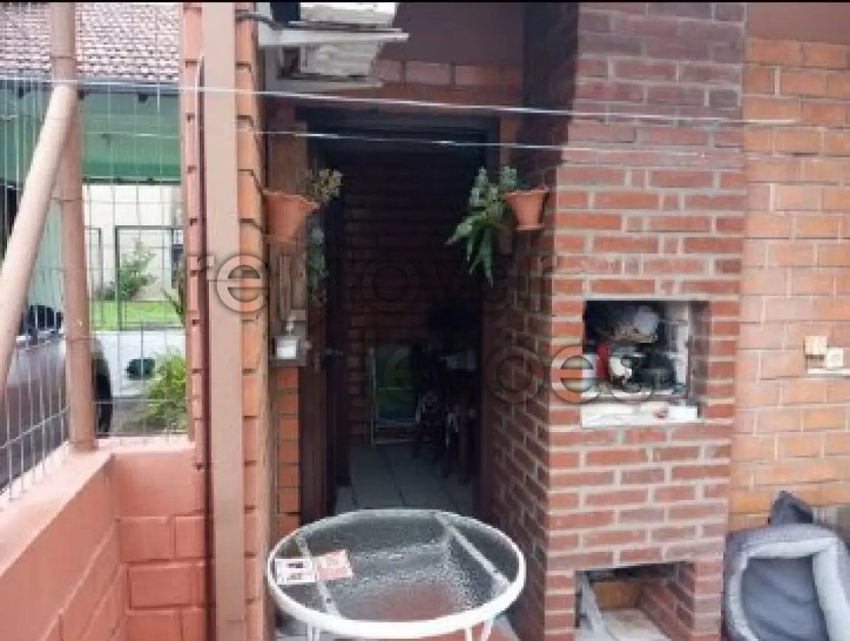 LOTE 001 - CASA C/ 269,90 - IGREJINHA / RS