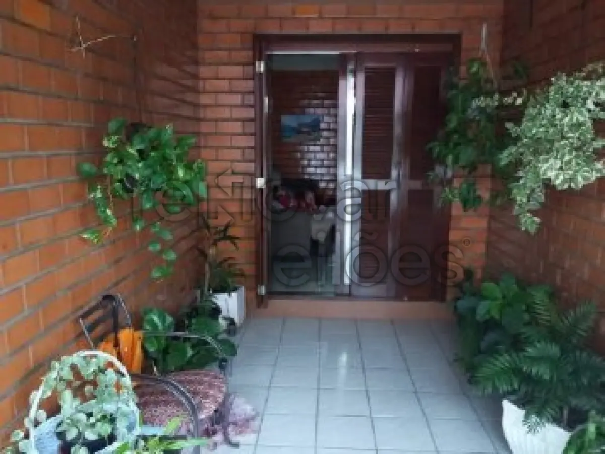 LOTE 001 - CASA C/ 269,90 - IGREJINHA / RS
