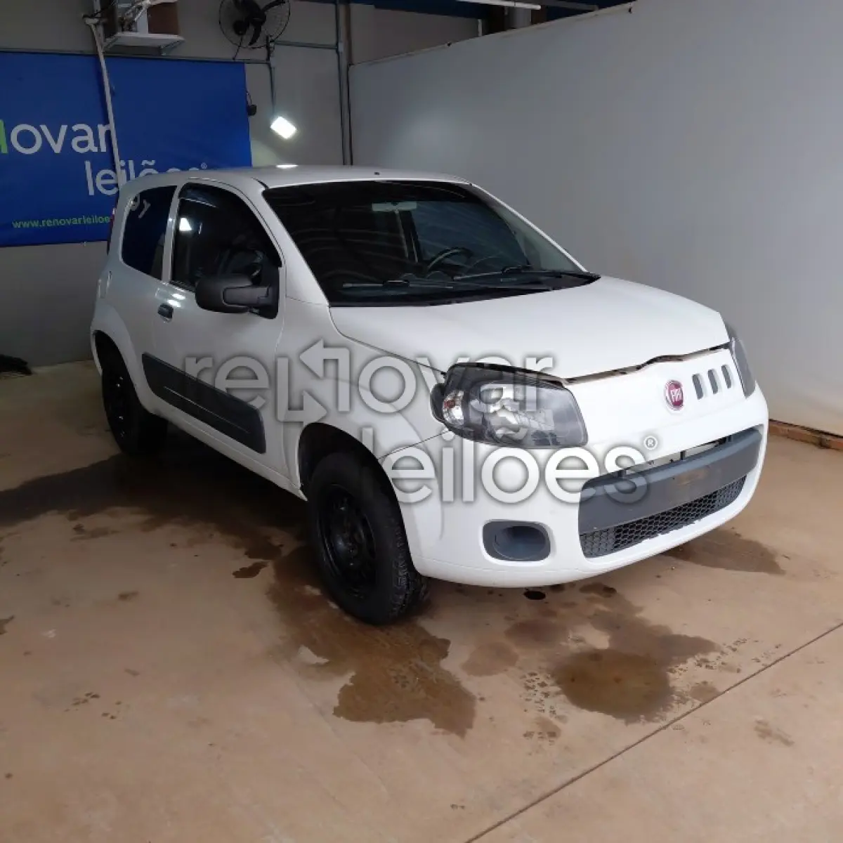 LOTE 001 - FIAT UNO VIVACE 1.0 - ANO 2015/2016 - CRESOL COOPERAR - DEPOSITADO EM SANTO ÂNGELO/RS