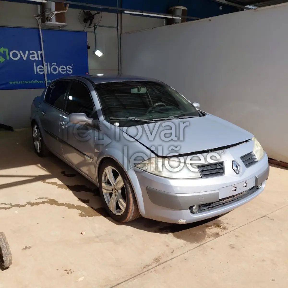 LOTE 015 - RENAULT MEGANE - ANO 2008/2008 - COMPLETO - CRESOL COOPERAR - DEPOSITADO EM SANTO ÂNGELO/RS