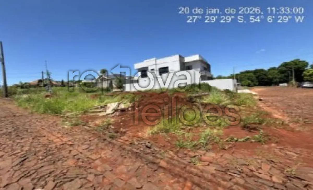 LOTE 001