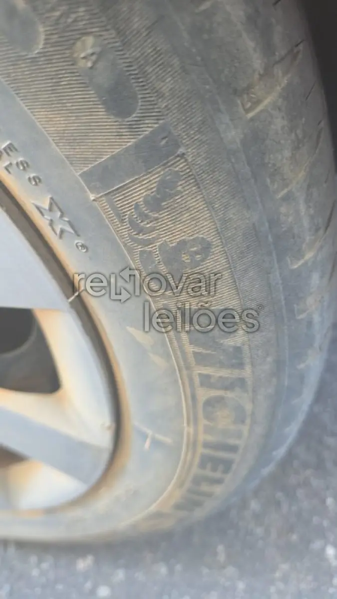 LOTE 007 - FIAT PALIO ATRACTIVE - ANO 2013/2013 - COMPLETO - SICREDI UNIÃO - DEPOSITADO EM CACHOEIRO DE ITAPEMIRIM/ES