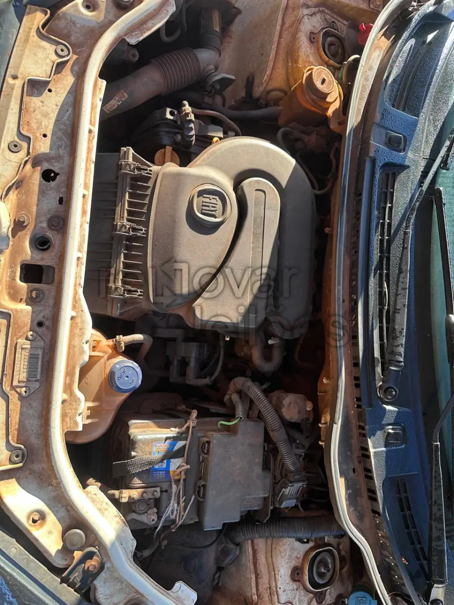 LOTE 001 - FIAT/UNO ATTRACTIVE 1.0 / ANO 2018/2019