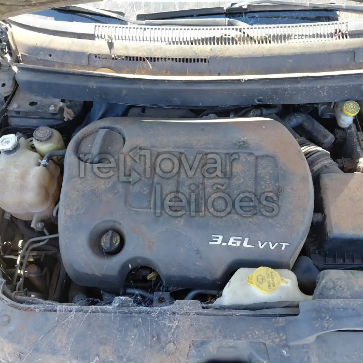 LOTE 026 - DODGE JOURNEY - ANO 2014/2014 - COMPLETO - SICREDI RAIZES - RECALL PENDENTE - DEPOSITADO EM SANTO ÂNGELO/RS