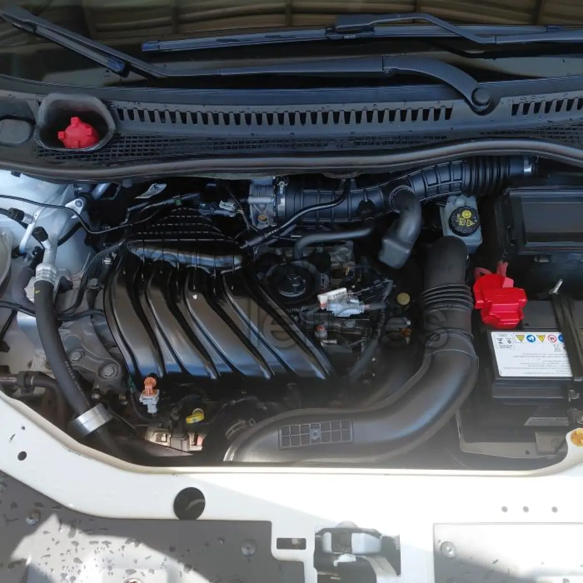 LOTE 035 - RENAULT CAPTUR - ANO 2017/2018 - COMPLETO - SICREDI CAMINHO DAS ÂGUAS - DEPOSITADO EM SANTO ÂNGELO RS