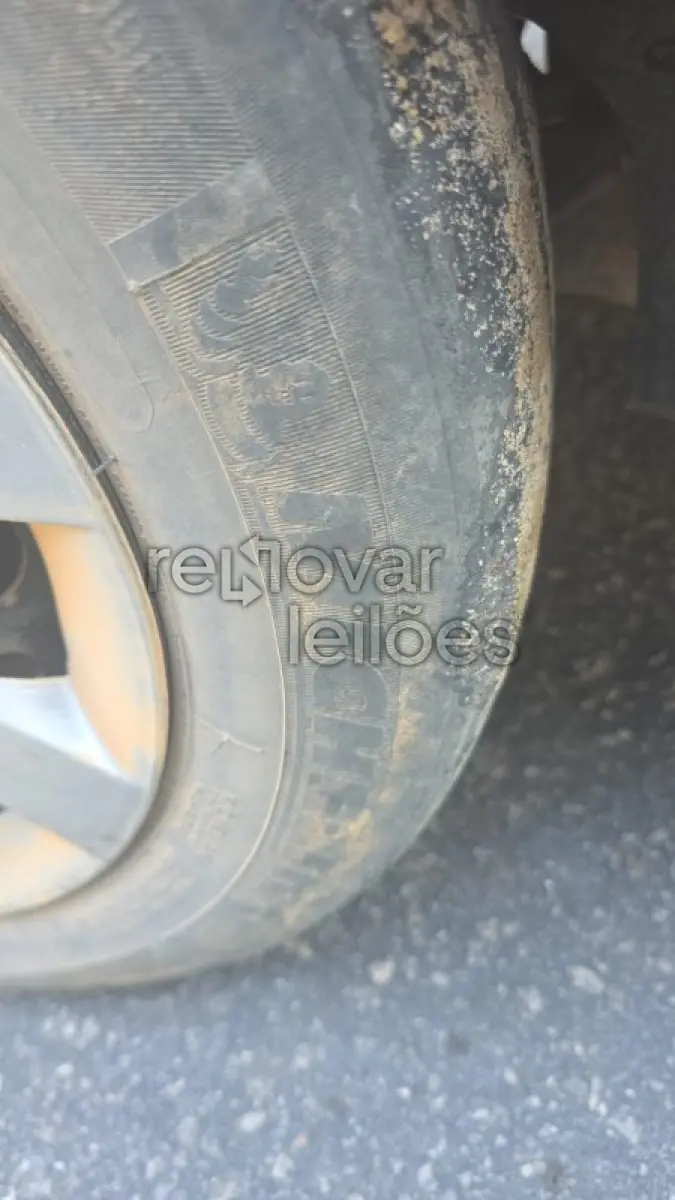 LOTE 007 - FIAT PALIO ATRACTIVE - ANO 2013/2013 - COMPLETO - SICREDI UNIÃO - DEPOSITADO EM CACHOEIRO DE ITAPEMIRIM/ES