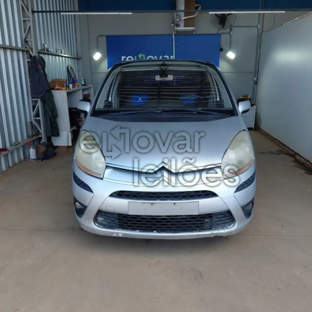 LOTE 018 - CITROEN C4 PICASSO - ANO 2009/2010 - COMPLETO - SICREDI GERAÇÕES - DEPOSITADO EM SANTO ÂNGELO/RS