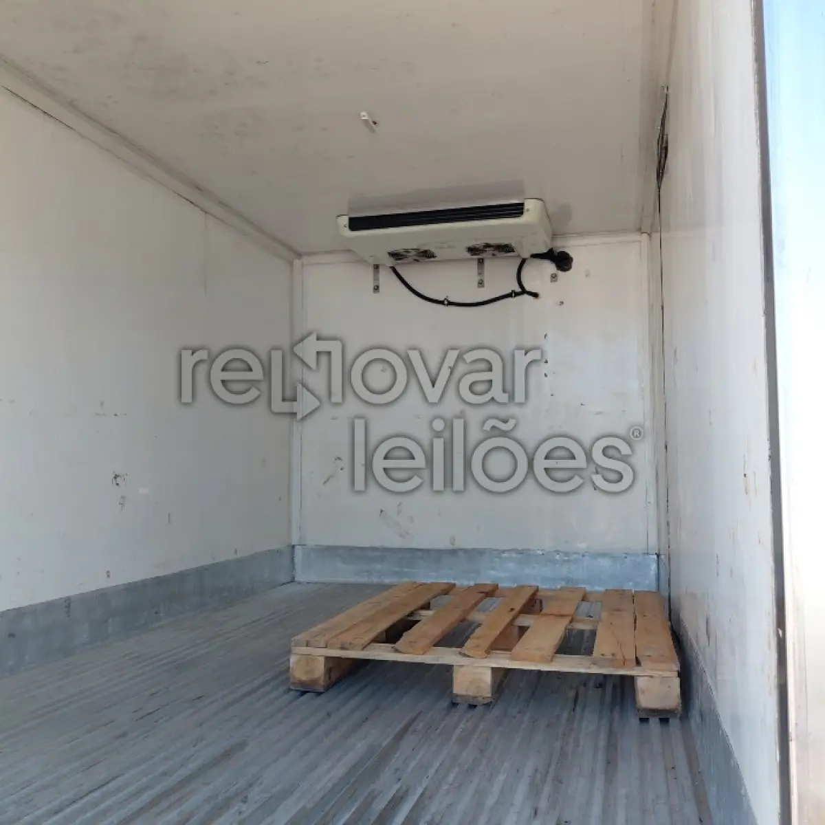 LOTE 034 - MERCEDES BENZ 415CDISPRINTERC - ANO 2012/2012 - PARTICULAR - DEPOSITADO EM SANTO ÂNGELO/RS