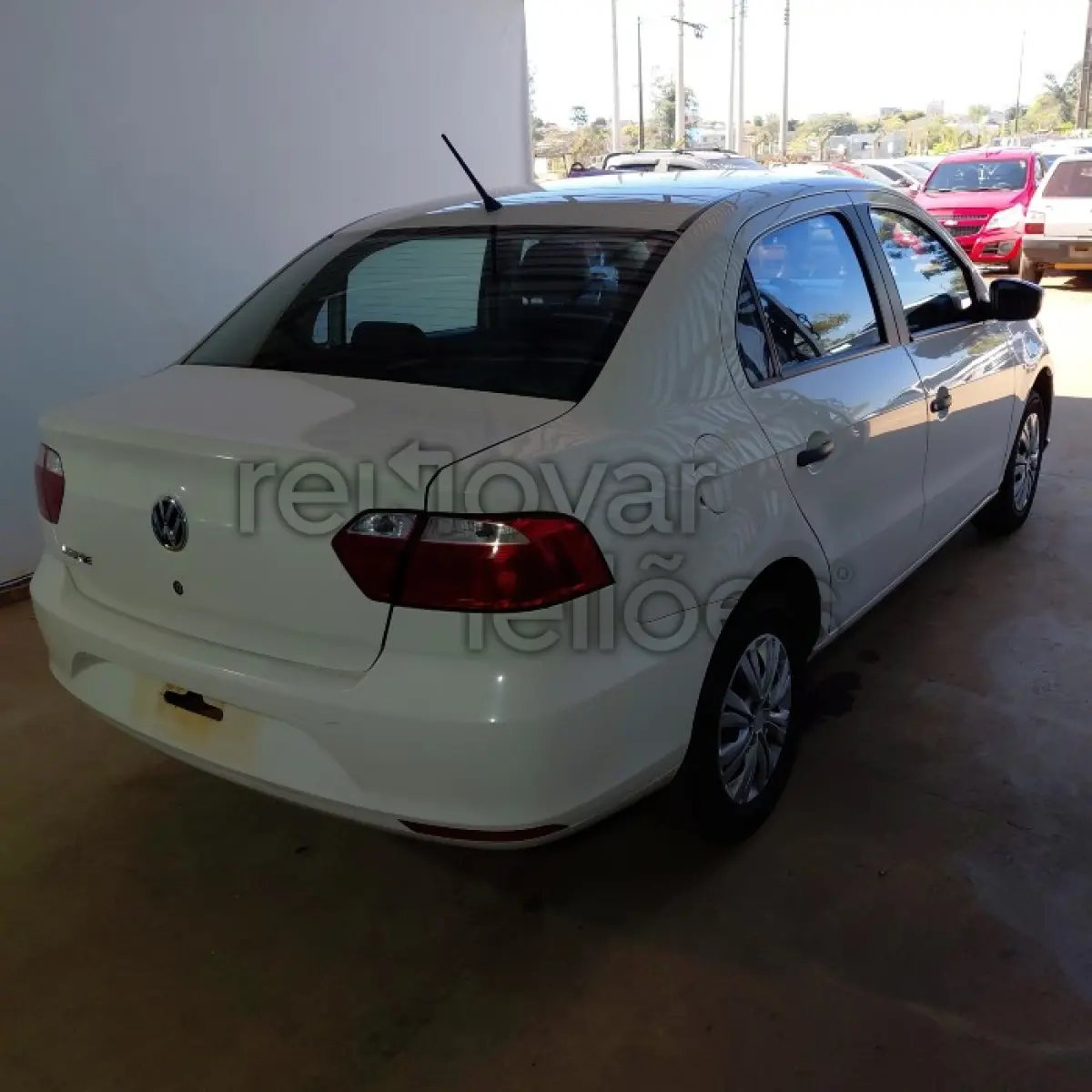 LOTE 019 - VOLKSWAGEN VOYAGE - ANO 2021/2022 - COMPLETO - SICOOB CREDITAIPU - DEPOSITADO EM SANTO ÂNGELO/RS