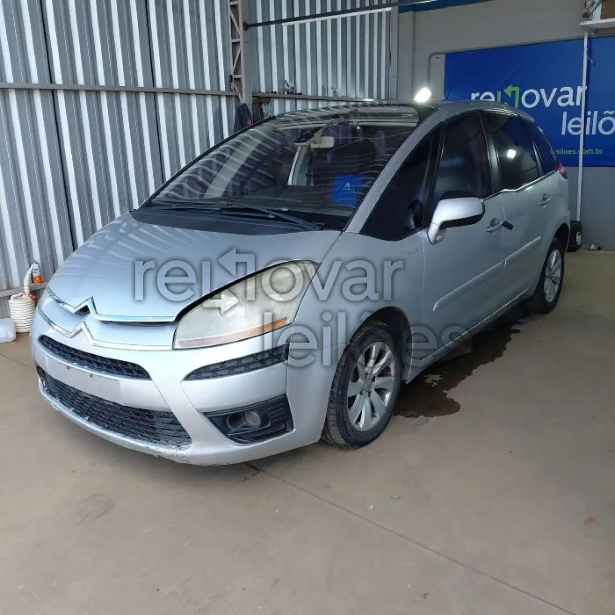 LOTE 018 - CITROEN C4 PICASSO - ANO 2009/2010 - COMPLETO - SICREDI GERAÇÕES - DEPOSITADO EM SANTO ÂNGELO/RS