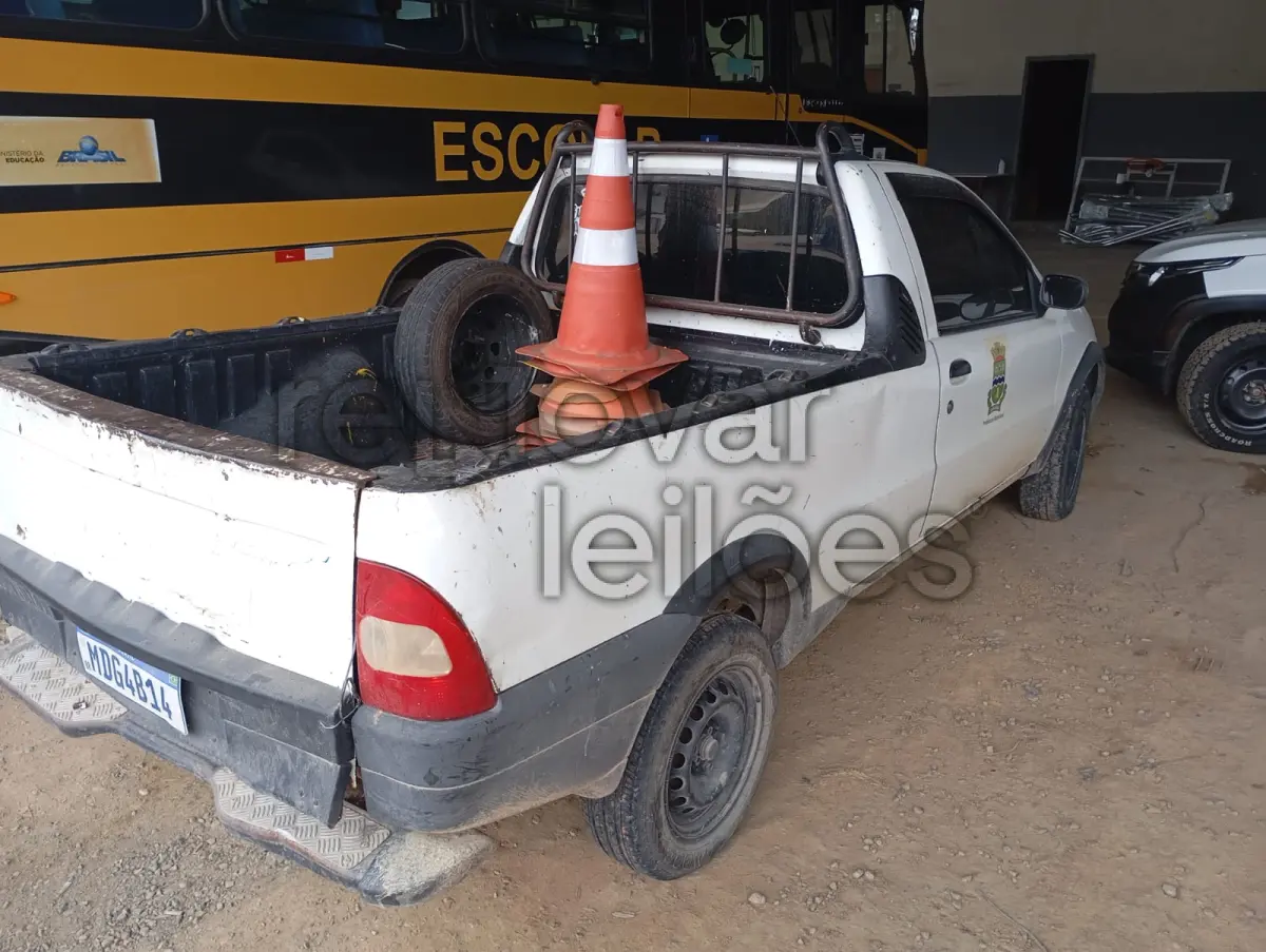 LOTE 004 - FIAT/STRADA FIRE FLEX / ANO 2006/2007