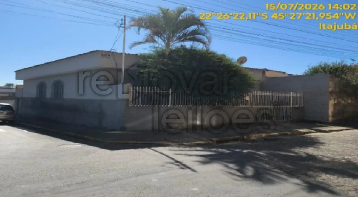 LOTE 001 - CASA C/ 132,75 M² - ITAJUBÁ / MG