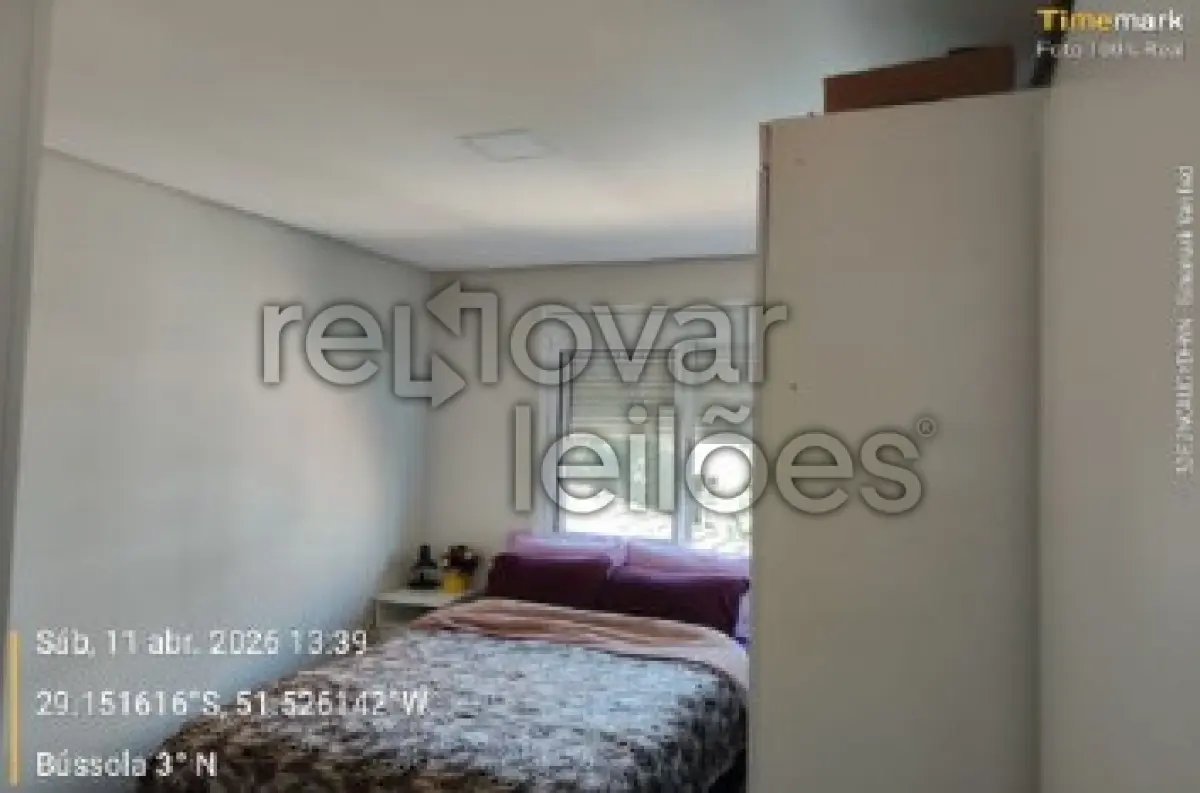 LOTE 001 - APARTAMENTO C/ 49,97 M² + APARTAMENTO C/ 54,03 M² + BOX