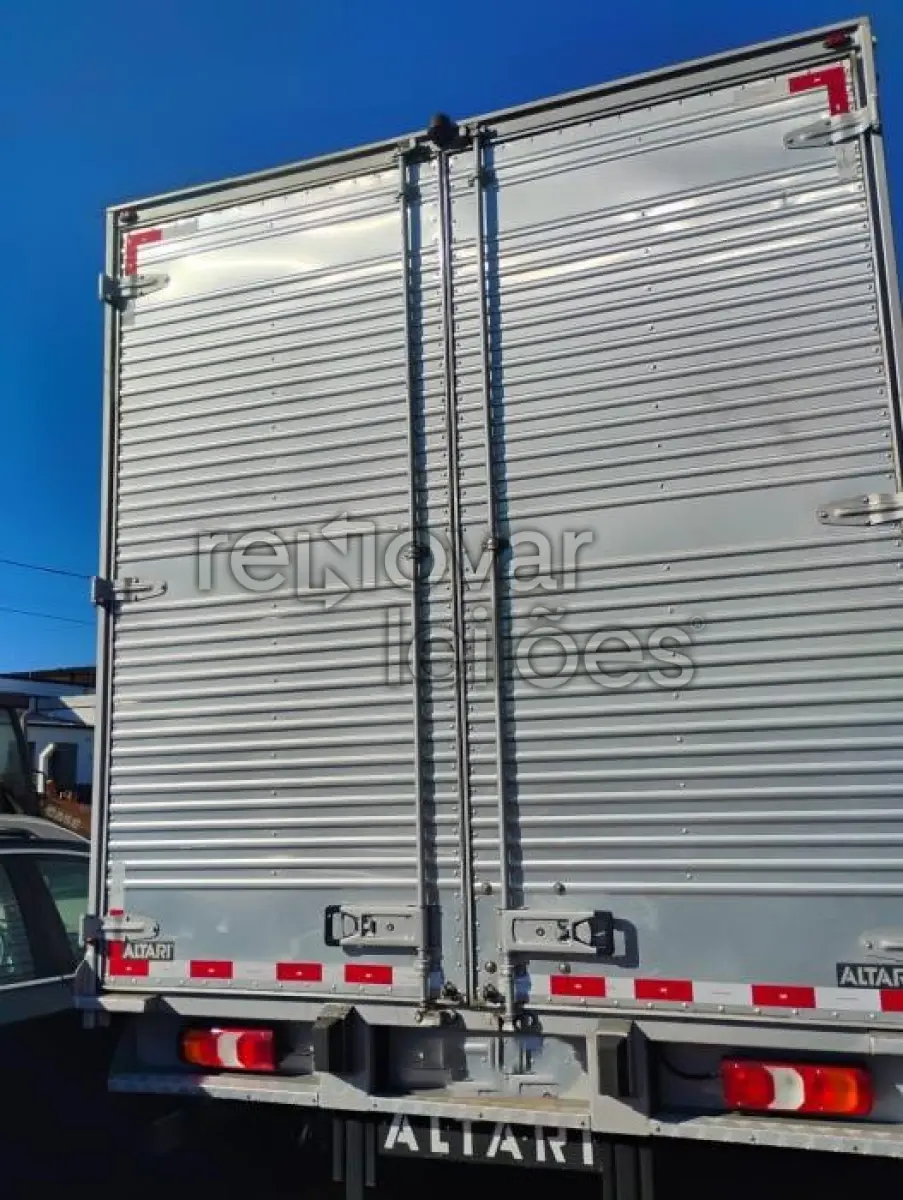 LOTE 003 - M.BENZ ATEGO 2433CE - ANO 2024/2025 - COMPLETO - CRESOL COOPERAR -  DEPOSITADO EM SANTO ÂNGELO/RS