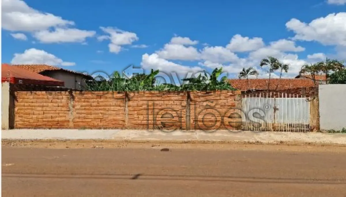 LOTE 001