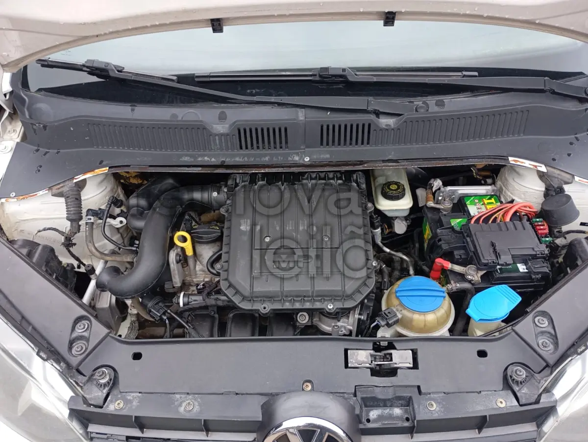 LOTE 003 - VW/UP TAKE MCV / ANO 2017/2018