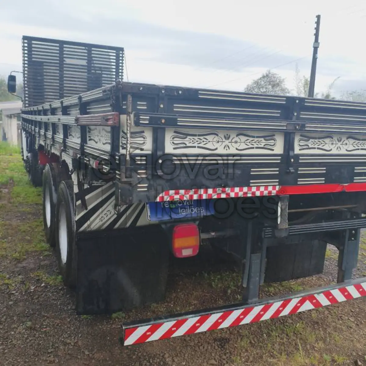 LOTE 002 - VW 30.330 CRC 8X2 - ANO 2019/2020 - COMPLETO - SICOOB CREDITAIPU - DEPOSITADO EM IJUI/RS