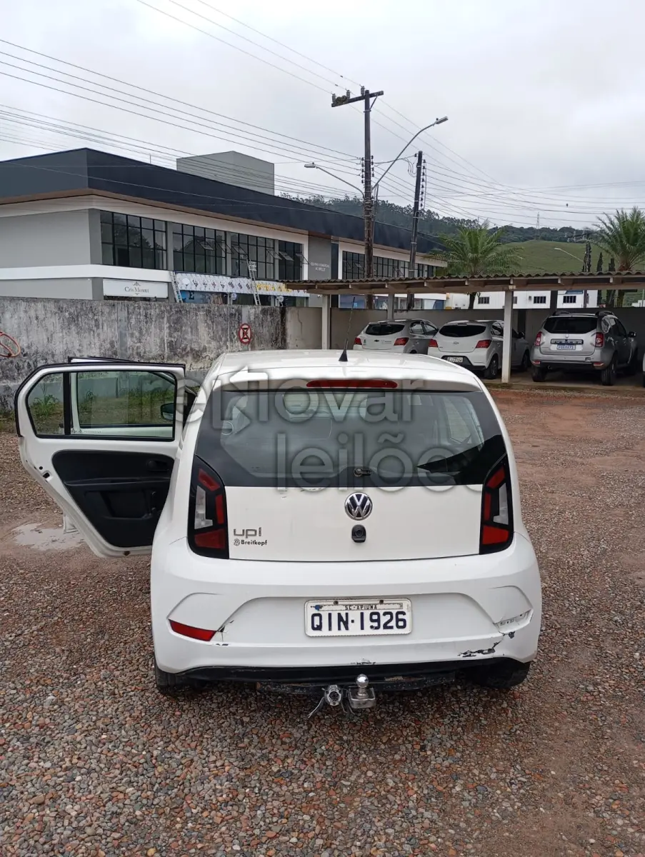 LOTE 003 - VW/UP TAKE MCV / ANO 2017/2018