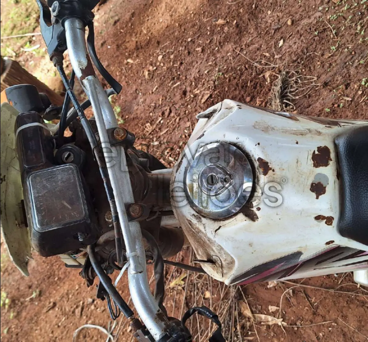 LOTE 003 - HONDA/XLR 125 ES, 2001/2002, DEPOSITADO COM O EXEQUENTE