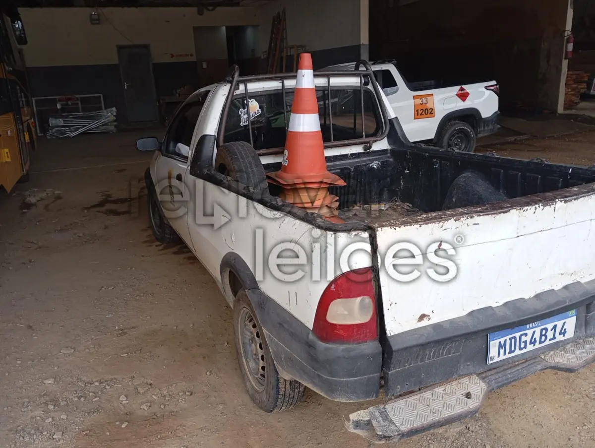 LOTE 004 - FIAT/STRADA FIRE FLEX / ANO 2006/2007