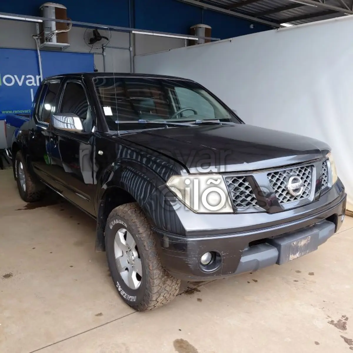 LOTE 008 - NISSAN FRONTIER - ANO 2008/2009 - COMPLETO - CRESOL CENTRO SUL - DEPOSITADO EM SANTO ÂNGELO/RS
