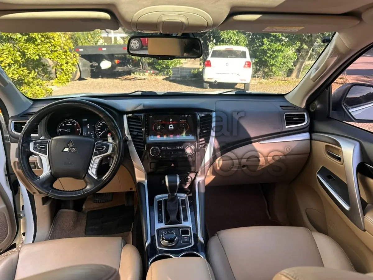 LOTE 044 - I/MMC PAJERO SPORT HPE 2019/2020 - COMPLETO - CRESOL COOPERAR - DEPOSITADO EM SÃO MARTINHO/RS