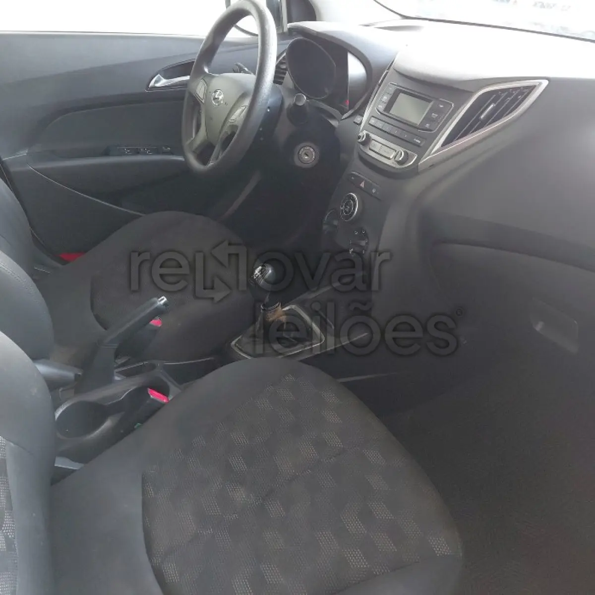 LOTE 010 - HYUNDAI HB20 1.6M COMF - ANO 2016/2016 - COMPLETO - SICREDI LIBERDADE - DEPOSITADO EM SANTO ÂNGELO/RS